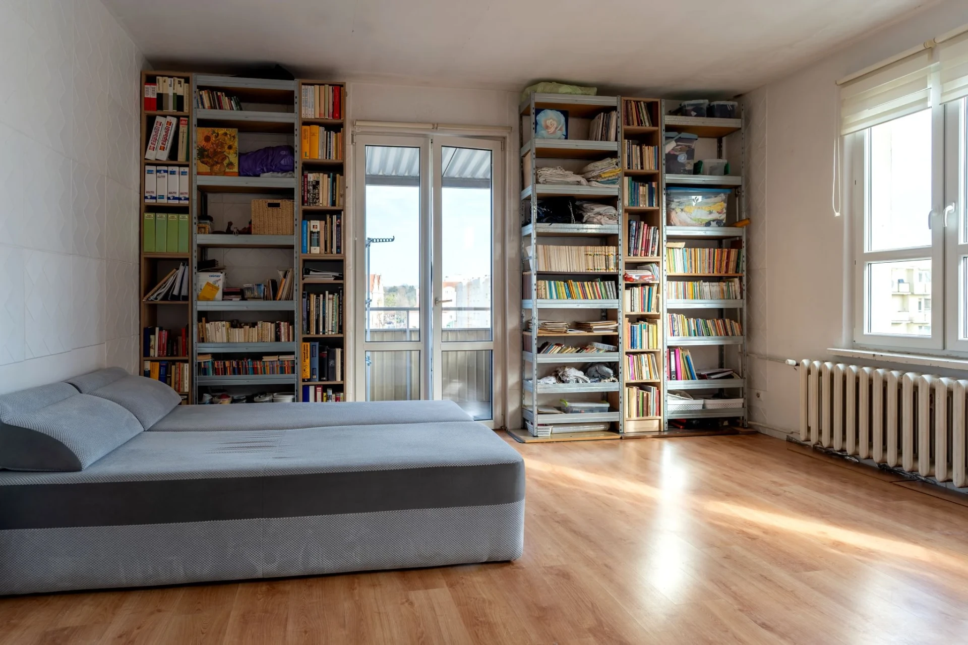 UL. 1 MAJA | 47,7 m² | BALKON NA PARK | DUŻA KAWALERKA | CENTRUM